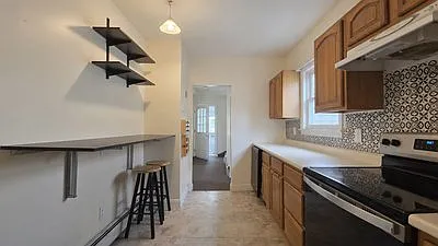 3 bed, 1.5 bath, $3,600 — Photo 3