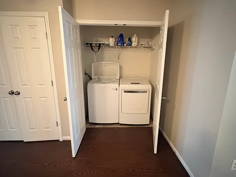 8507 Stansbury Lake Dr — Photo 12