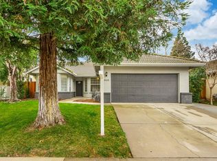 9125 Santorini Dr, Elk Grove, CA 95758
