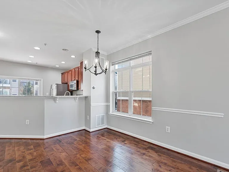5529 Lanier Ave #359 — Photo 6