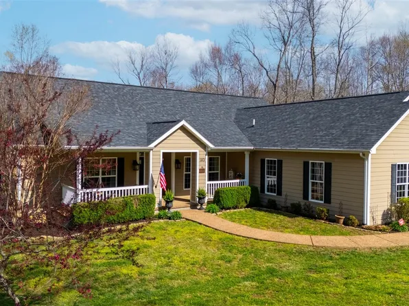 183 Porter Way, Morgantown, KY 42261