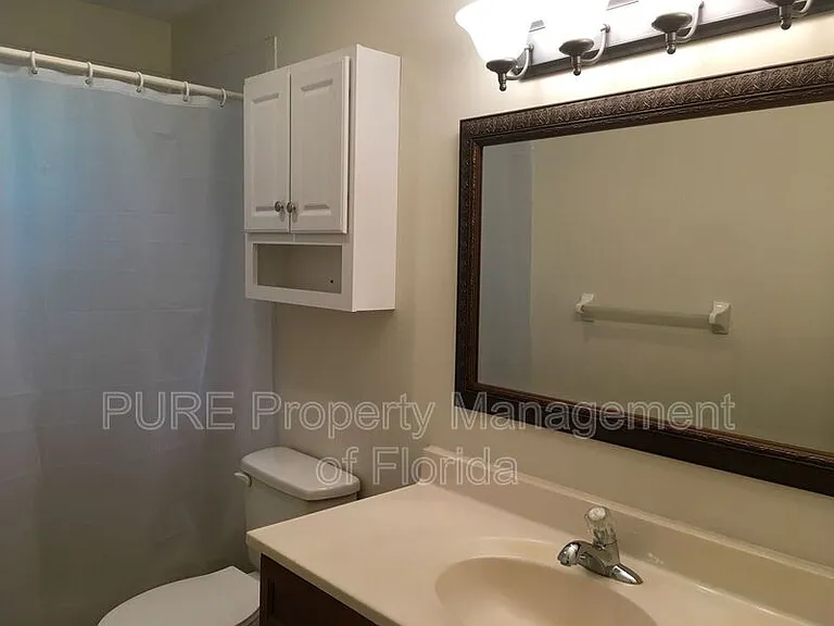 3150 SE 7th St — Photo 32
