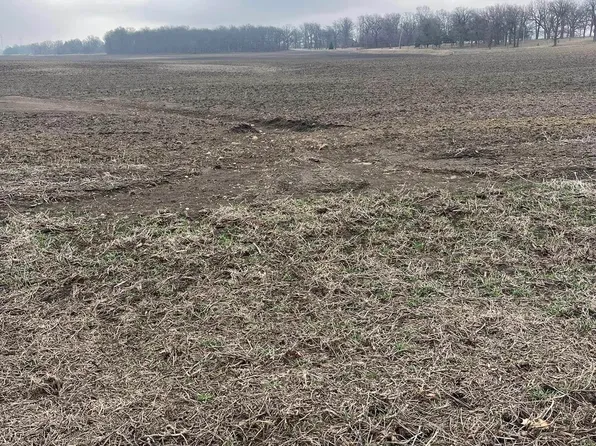 300 N Owen St, Meriden, KS 66512