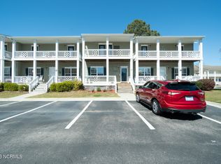 17 Sloop St, Swansboro, NC 28584