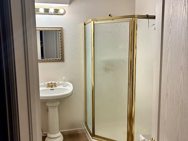 1160 Sunset Dr — Photo 11