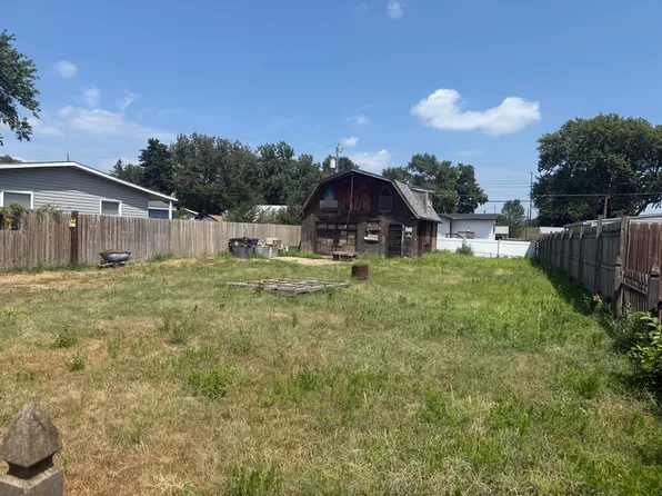 509 N 39th St, Council Bluffs, IA 51501