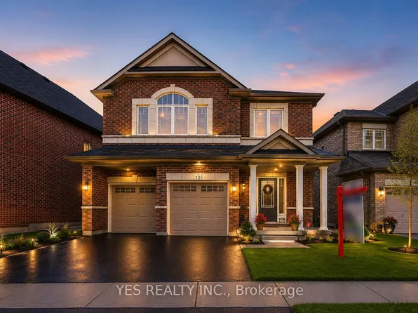 10 Masken Cir, Brampton, ON L7A 4J2