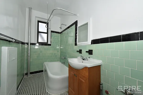 Rented by Spire Group | media 24