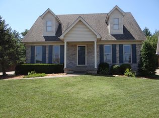 6310 Winding Stream Dr, Louisville, KY 40272