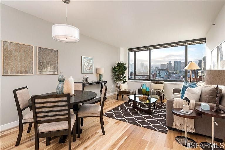 1st image of 250 King St Unit 710