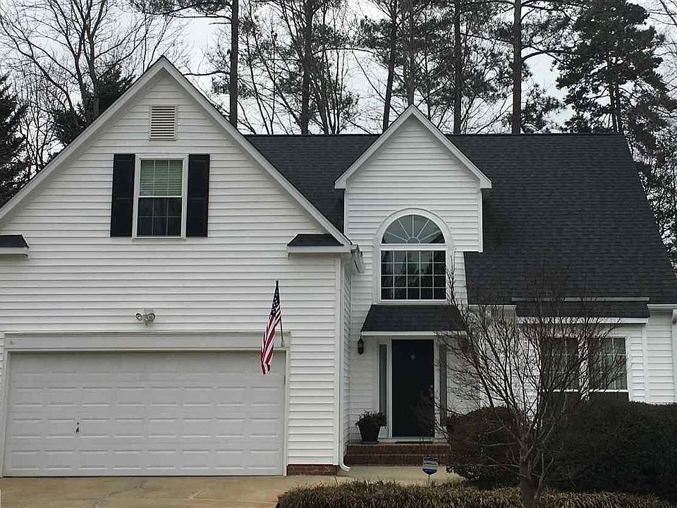 1st image of 207 S Birkenstock Dr