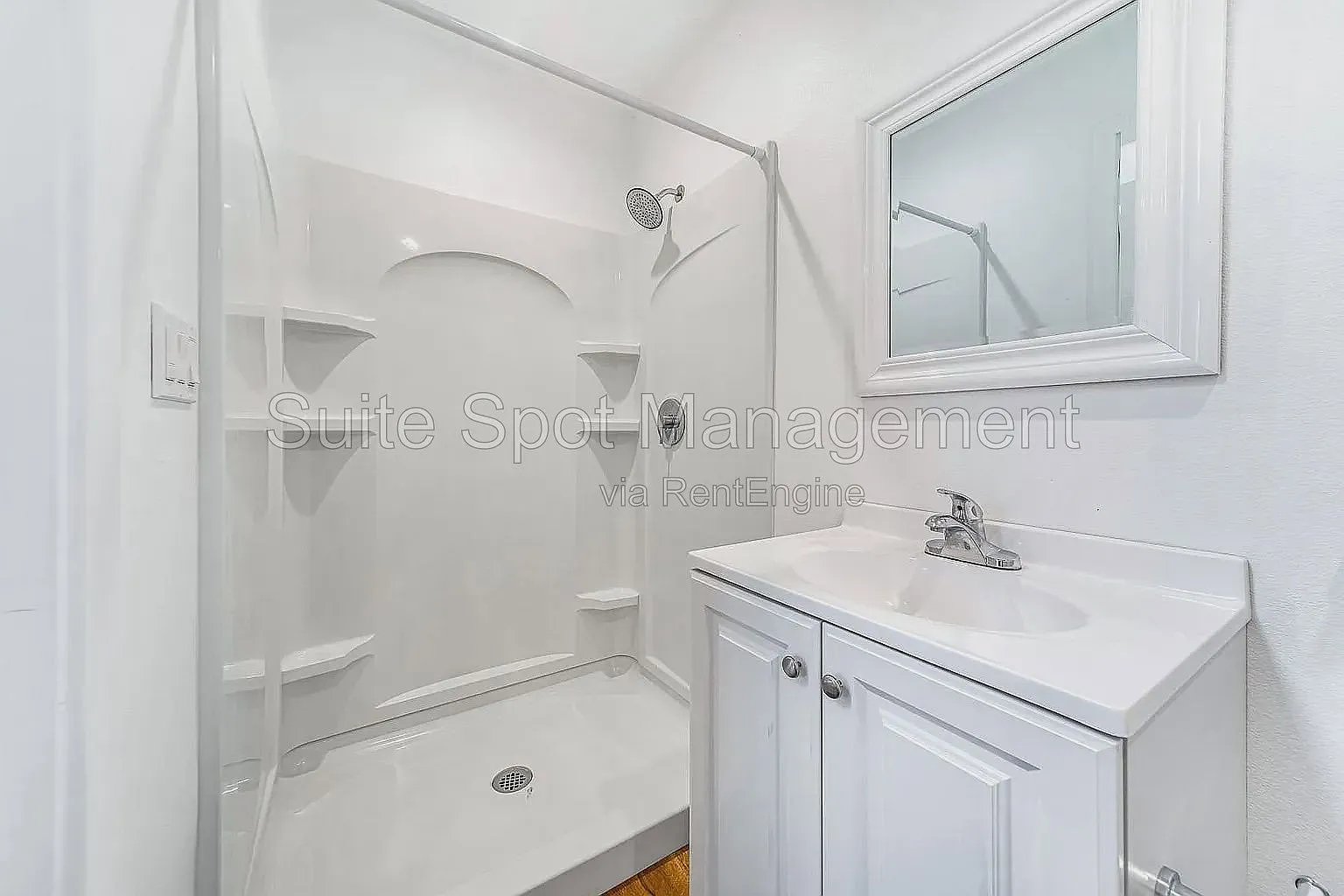 Studio, $1,250 — Photo 2