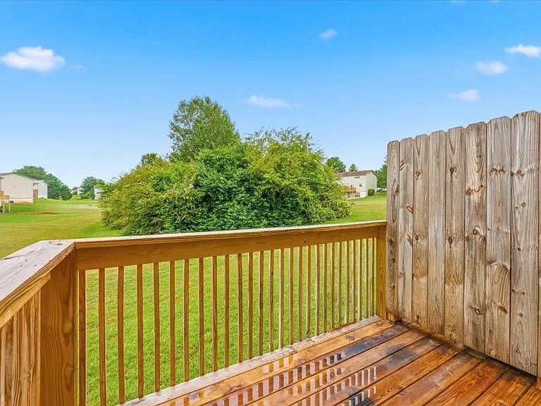 3613 Wrights Ferry Rd — Photo 11