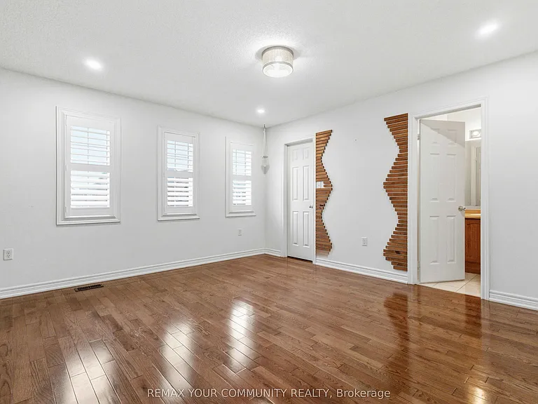 108 W Cabin Trail Cres — Photo 31