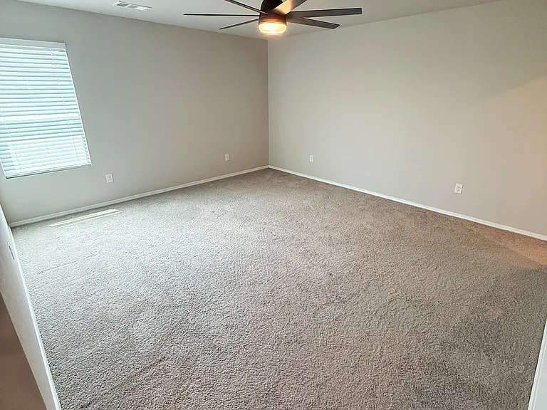 4805 Prospector Dr — Photo 9