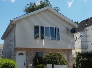 81 Home Pl, Lodi, NJ 07644