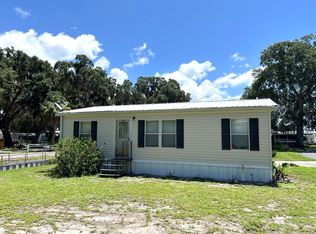 297 1/2 Lake Ave S, Frostproof, FL 33843