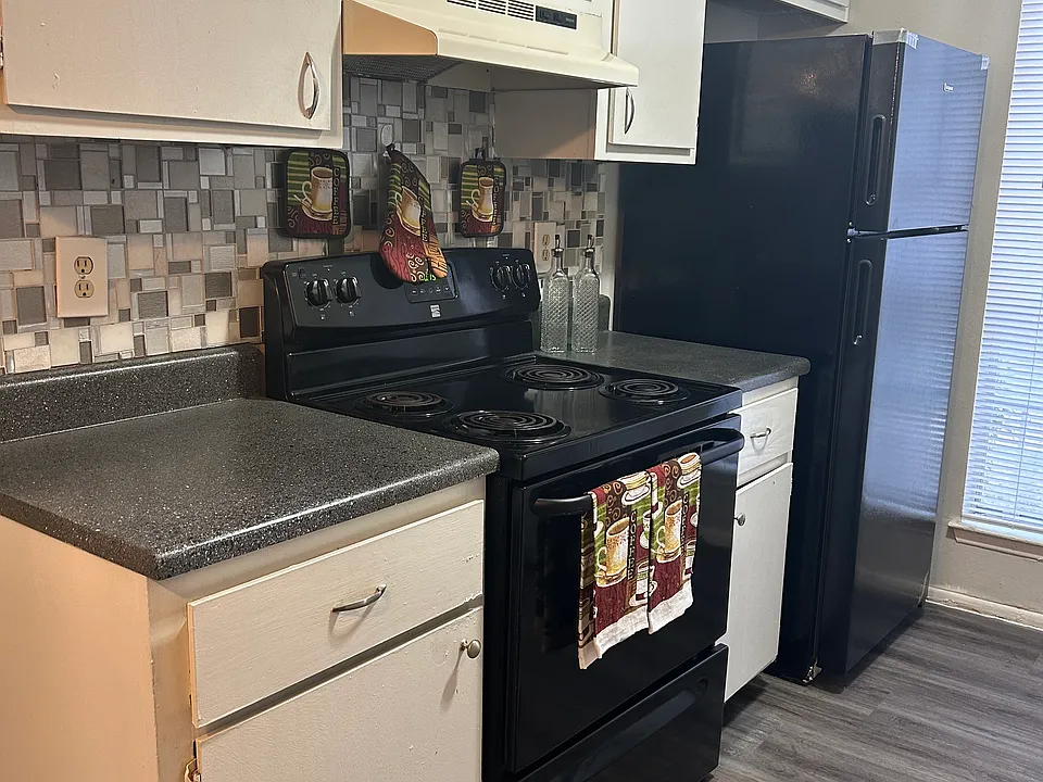 Contour Place Apartments