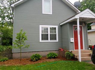 135 W Arch St, Marquette, MI 49855
