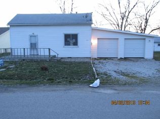 275 N Mine St, Breese, IL