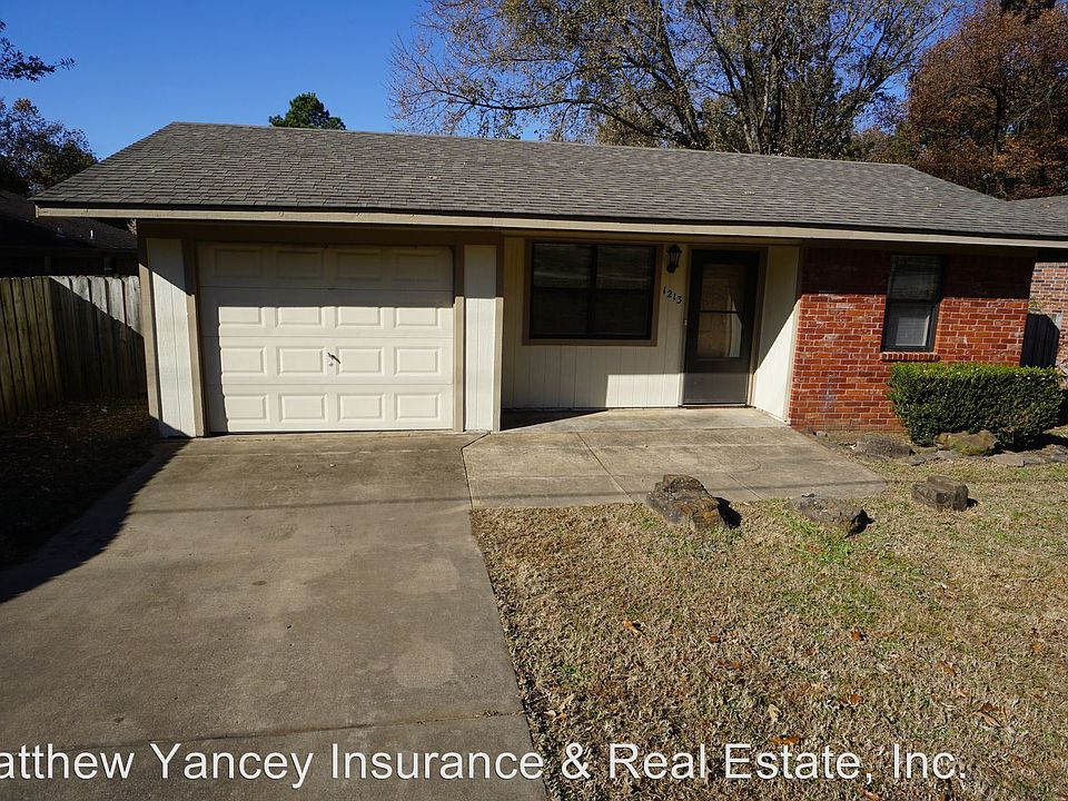 1st image of 1213 N 28th Pl