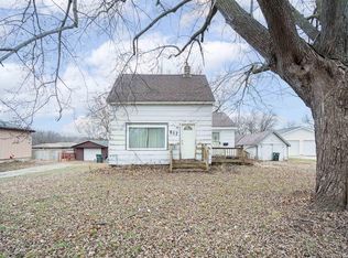 617 Downing Ave, Waterloo, IA 50701