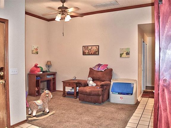 5th image of 18508 Chestnut Oak Dr