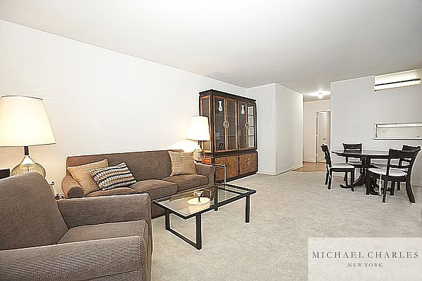 Rented by Michael Charles New York | media 15