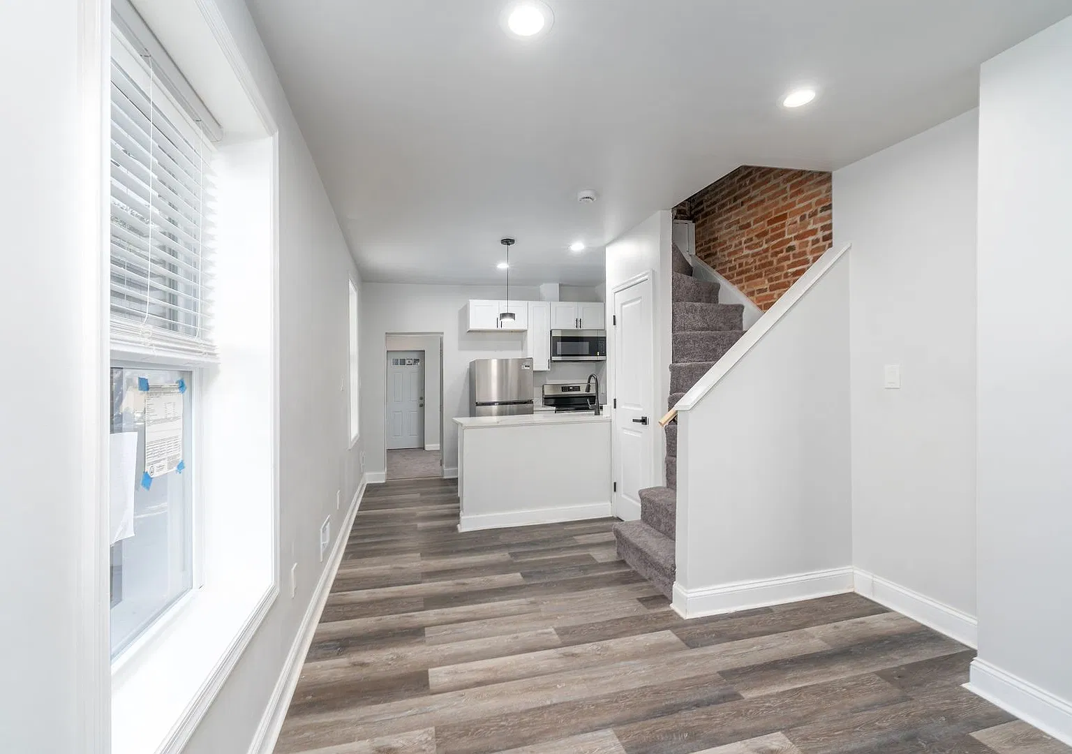 3-Bedroom, 1.5-Bathroom Townhouse in Pigtown — Photo 3