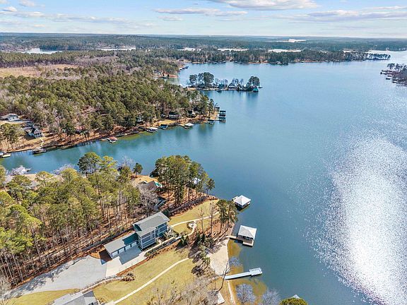 4th image of 312 Cold Branch Rd