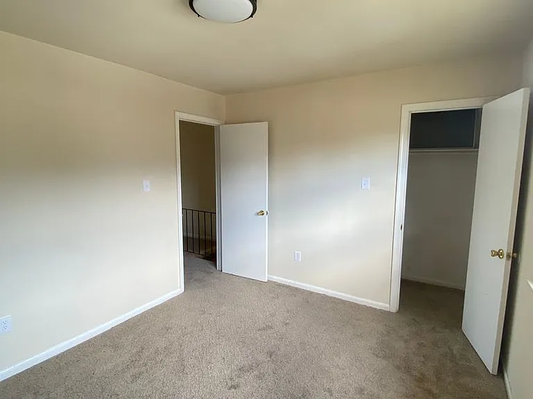 2305 Poplar St #A — Photo 12