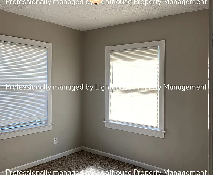 7544 Wilder Ave — Photo 11