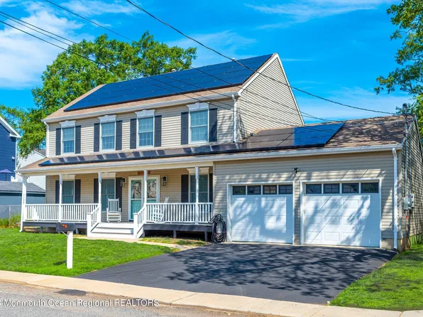 11 Maplewood Avenue, Keansburg, NJ 07734