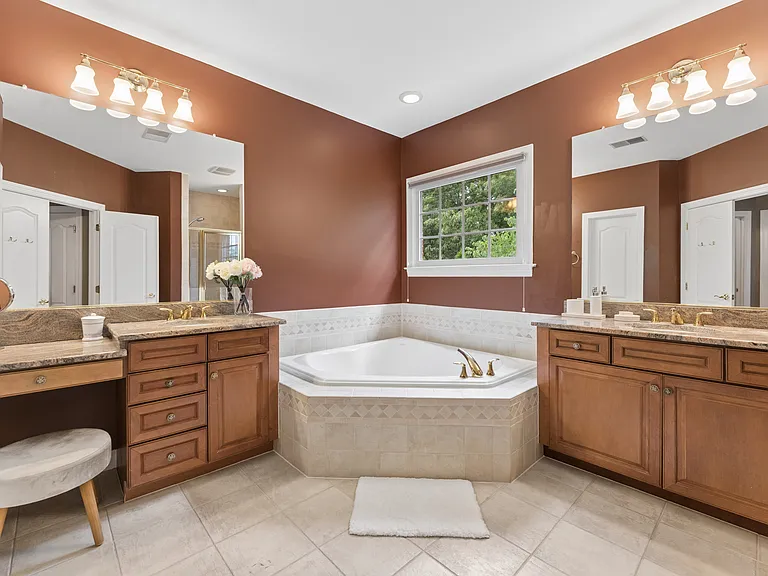 12810 Falcon Wood Pl — Photo 17