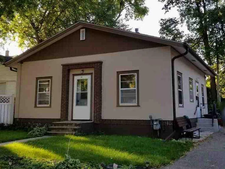 2 bed, 840 sqft, $1,495 — Photo 1