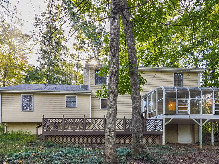 175 Meadowbrook Dr — Photo 17