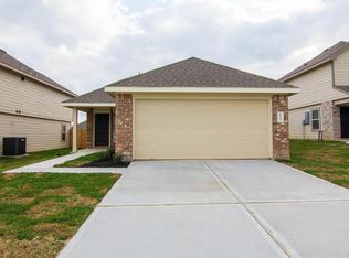 203 Blue Crane St, Huntsville, TX 77320