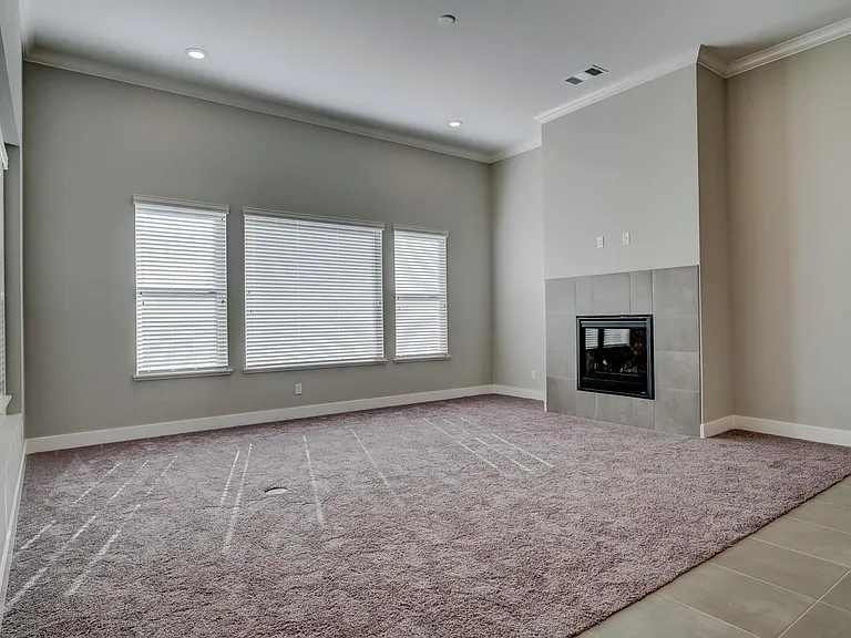 924 Solarium Dr — Photo 11