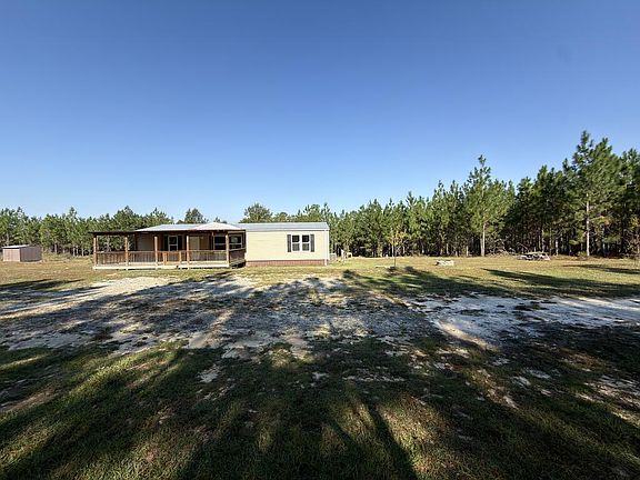 3rd image of 16008 Maranatha Ln