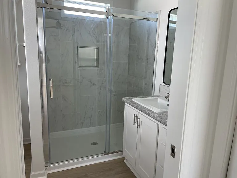 1415 Main St #22 — Photo 7