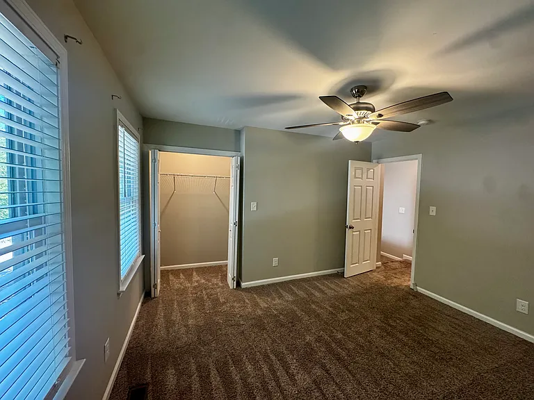 6700 Jefferson Pl #B — Photo 15