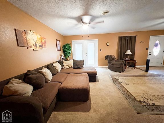 3rd image of 1221 2nd St