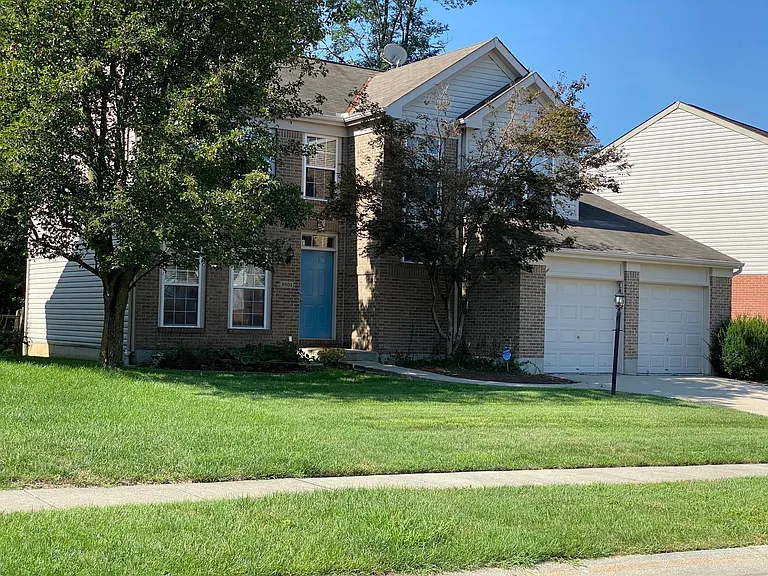 8601 Sunmont Dr — Photo 1