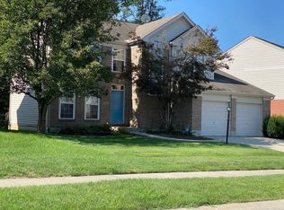 8601 Sunmont Dr, Cincinnati, OH 45255
