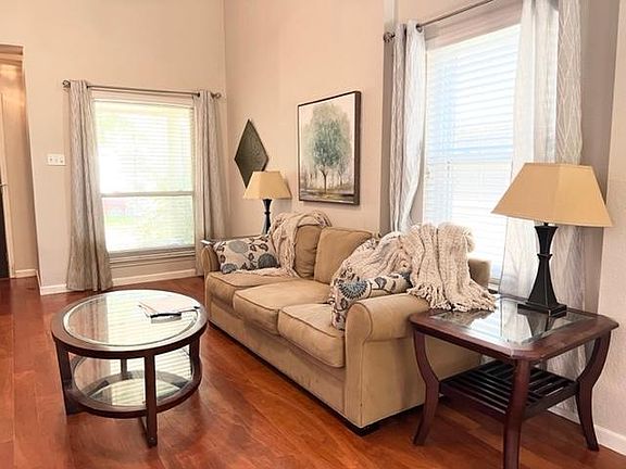 2nd image of 2608 Claudia Dr