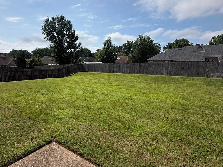 6839 Hare Pointe Dr — Photo 22