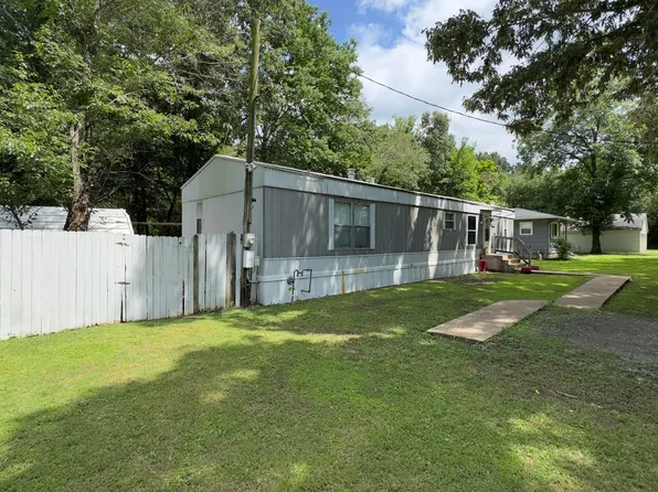 3110 Shelbourne St, Paducah, KY 42003