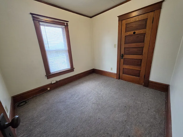 446 Lake St — Photo 24
