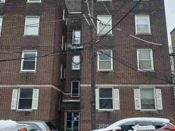 437 53rd St, West New York, NJ 07093