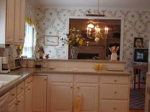3rd image of 1745 Woodberry Run Dr